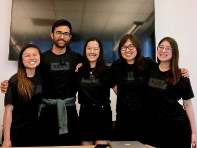 5 BHCI student members of Resy capstone team