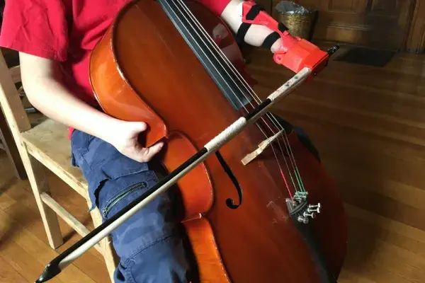 3D printed bow device for cello